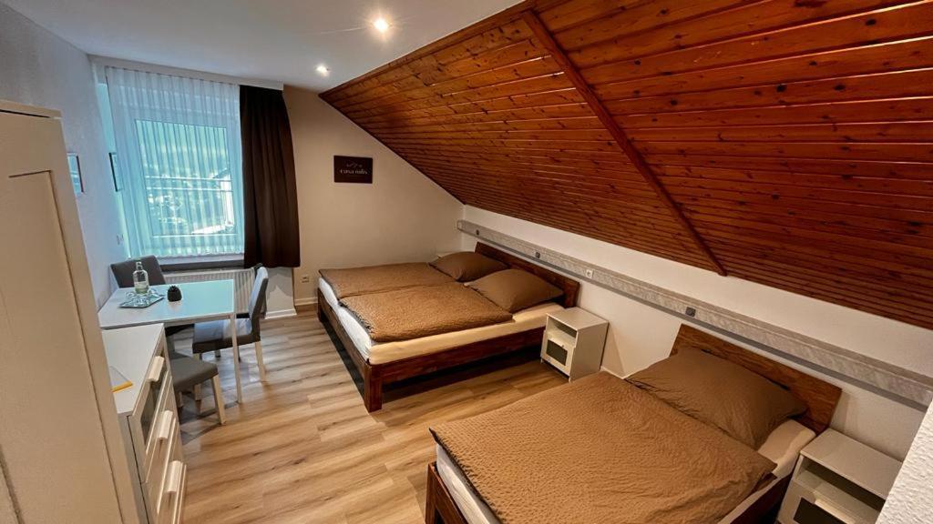 Casa Milix - Bed & Breakfast Bed & Breakfast วินเทอร์แบร์ก ภายนอก รูปภาพ